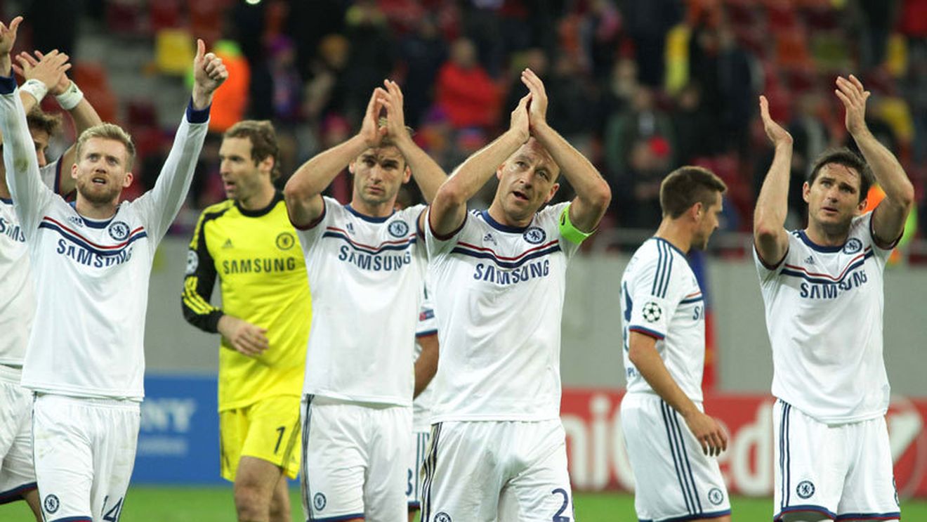 Mourinho le-a dat voie să-și facă de cap! :) Jucătorii lui Chelsea au comandat 20 de pizza în vestiar, după meciul cu Steaua