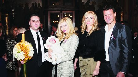 "Câinii roșii" se distrează!** Au petrecut până în zori la botezul fiicei lui Niculae