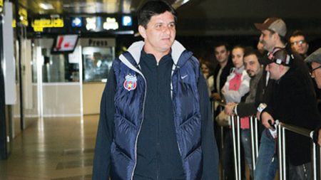 Două legende au părăsit ieri România!** Lăcătuș râdea. Anja Andersen era tristă