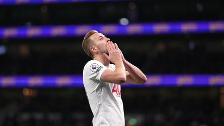 Top Pariu: Tottenham – Everton în prim – plan » Pachetul Zilei ajunge la cota 11.62 »»