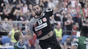 Sporting Lisabona - Dinamo București, un meci uriaș pentru handbalul masculin din România. Cum au prefațat cele două tabere întâlnirea + apelul lui Thierry Anti după ce a aflat de „invazia” dinamoviștilor