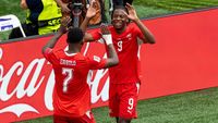 Reacția presei elvețiene după ce naționala lui Murat Yakin a învins Algeria 2-0 și e în optimile Cupei Mondiale. „A pus capăt unui blestem vechi de 88 de ani”