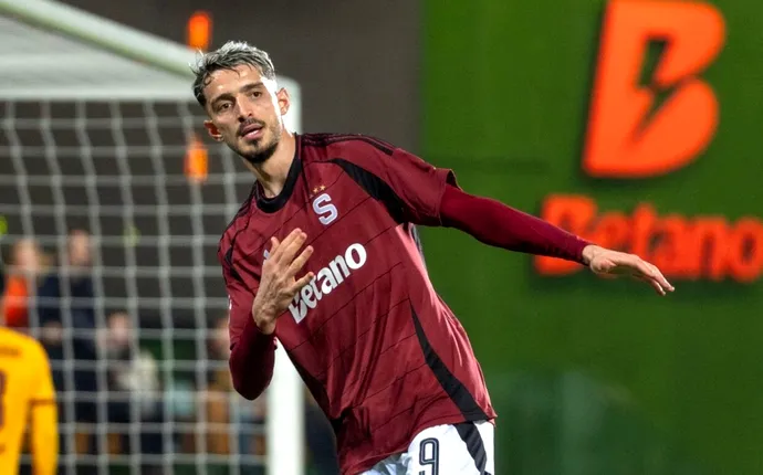 Albion Rrahmani, transferul cu care Mihai Rotaru ar da lovitura la Universitatea Craiova: „A lăsat impresie bună”
