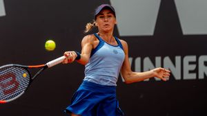 Irina Bara, eliminată în optimile turneului WTA de la Cluj după o luptă de trei ore! Reacție surprinzătoare a adversarei: „Eu joc fără antrenor!"