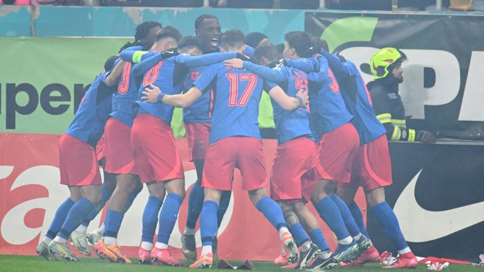„Gigi Becali e filtrul care îi elimină”. De ce transferurile de la FCSB depind doar de opinia milionarului