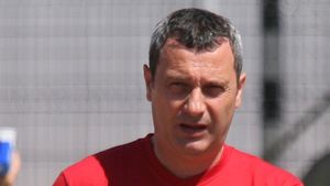 Rednic: "Sper ca până sâmbătă să am doi jucători noi"