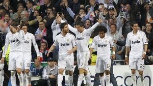 Modest cum îl știm! :)** Ronaldo acordă note la finalul sezonului în care Real a luat titlul: "Echipa merită un 9, eu 10!"