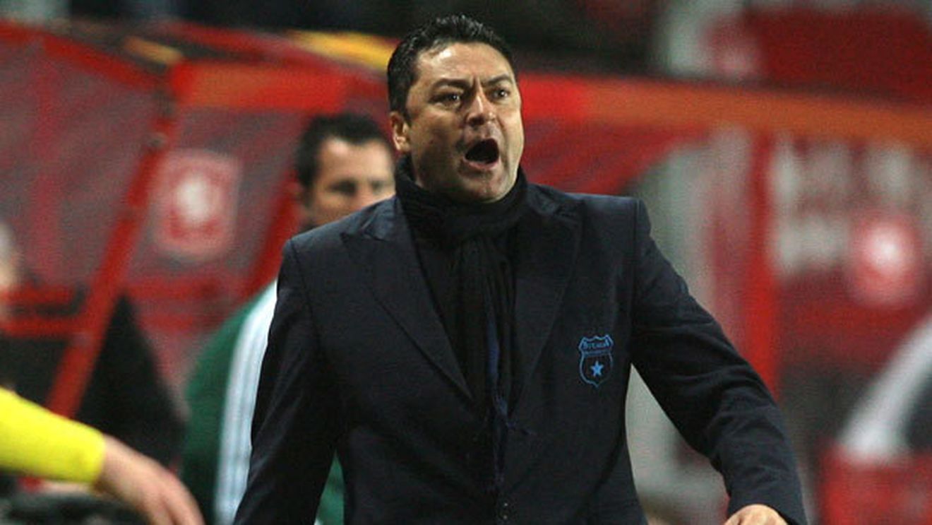 DECIZIA care putea schimba soarta Stelei în Europa!** Oferta pe care Ilie Stan a refuzat-o înainte de "dubla" cu Twente