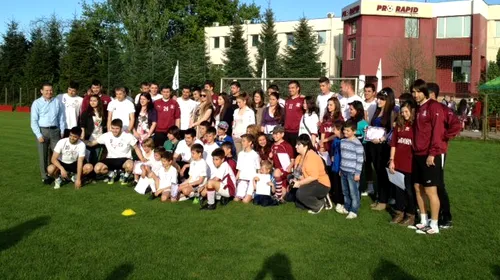 Suporteri cu diplomă!** Fanele și copiii care au susținut Rapidul în Cupă au fost recompensați pentru atașament