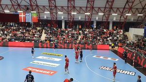 Victorie uriașă pentru Dinamo în play-off-ul EHF European League! „Dulăii” ar fi putut obține, practic, calificarea încă de acum, dar și-au bătut joc pe final de un avantaj uriaș