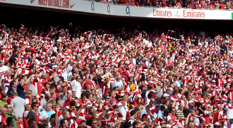 Arsenal și Tottenham au interzis suporterilor introducerea pe stadion a 