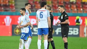 De ce nu va arbitra Istvan Kovacs derby-ul Farul - FCSB? Marius Avram a tras concluzia: „Exclud ipoteza că nu i-a delegat pentru că sunt certați!” | EXCLUSIV