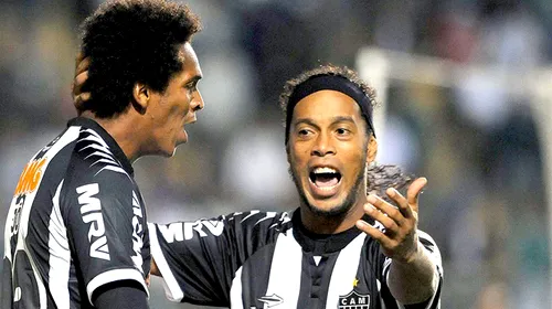 Messi și Ronaldo să își ia bilete în primele rânduri!** Ronaldinho este unicul MAGICIAN! VIDEO – „Dințosul”, la unul dintre cele mai bune meciuri ale carierei