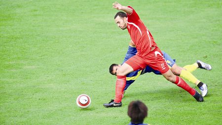 „B"-ul la puricat!