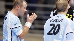 Pârâianu, încă doi ani la UCM Reșita