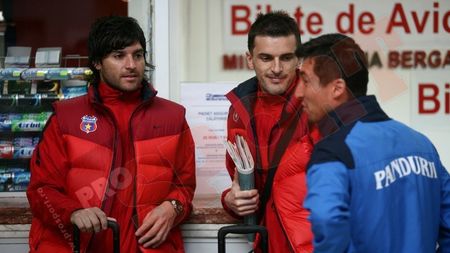 SHOW la plecarea echipelor românești în Antalya!** "Prizonieri" în avion din cauza CFR-ului! VEZI motivul întârzierii!