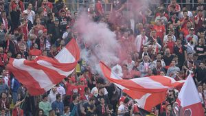 Bate vântul în "Groapă"! Dinamoviștii au reușit o nouă contraperformanță în Liga 1! FOTO cu stadionul pustiu din "Ștefan cel Mare"