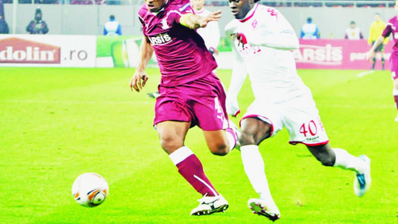 Giuleștenii, fără apărare:** probleme în defensivă pentru Lucescu jr! Cum va arăta Rapidul în retur