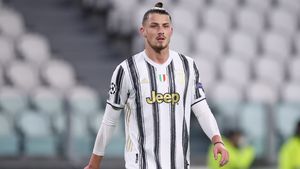 Radu Drăgușin, acuzat că-l copiază pe Cristiano Ronaldo: "Un an nou, obiective similare" + Cum a ajuns printre cei mai urmăriți 50 de fotbaliști din Europa