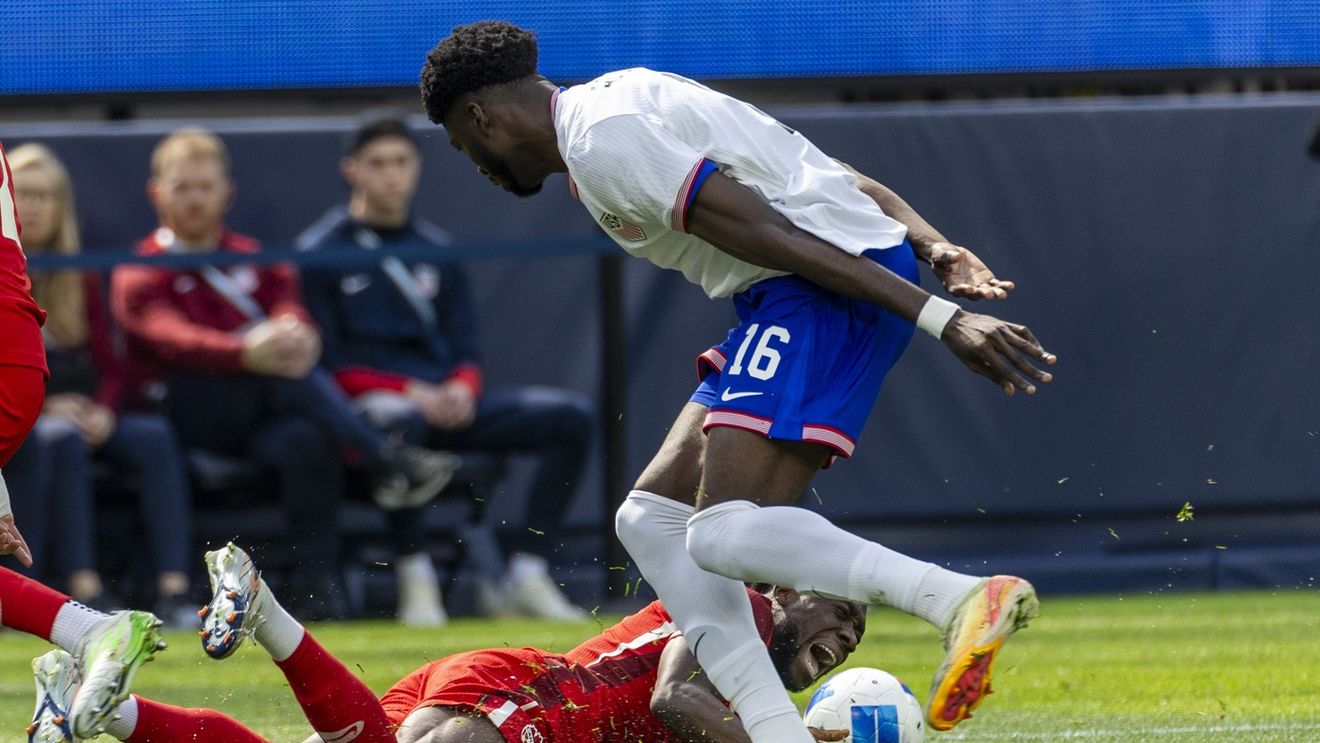 A semnat contractul vieții, dar acum s-a accidentat grav ca Radu Drăguşin şi va lipsi cel puțin 6 luni