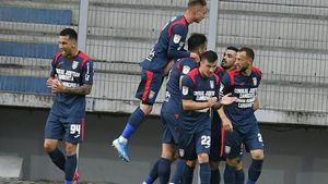 Jucătorii lui Viorel Moldovan, fericiți după victoria cu Viitorul: „Trebuie să îi dăm de băut lui Neguț”