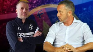 A uitat Mihai Stoica asta? Edi Iordănescu l-a atacat dur pe vremea când a fost secund la FCSB: „Un parvenit cu calități teribile de animatoare”