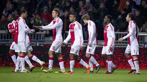 Nu pariați pe Ajax mâine! "Lăncierii" sunt în derivă: ** n-au NICIUN atacant valid și Cruyff amenință oamenii din birouri