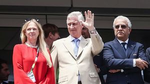 Cum și-a făcut apariția Regele Filip al Belgiei la meciul cu Spania de la Cupa Mondială
