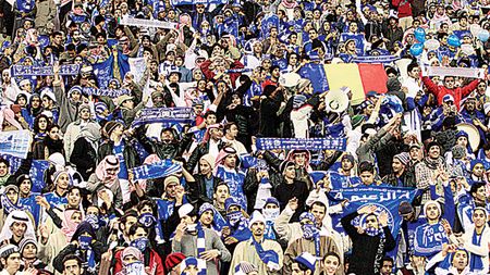 "România, te iubesc!"** Vezi ce român a scos lumea pe străzi în străinătate!