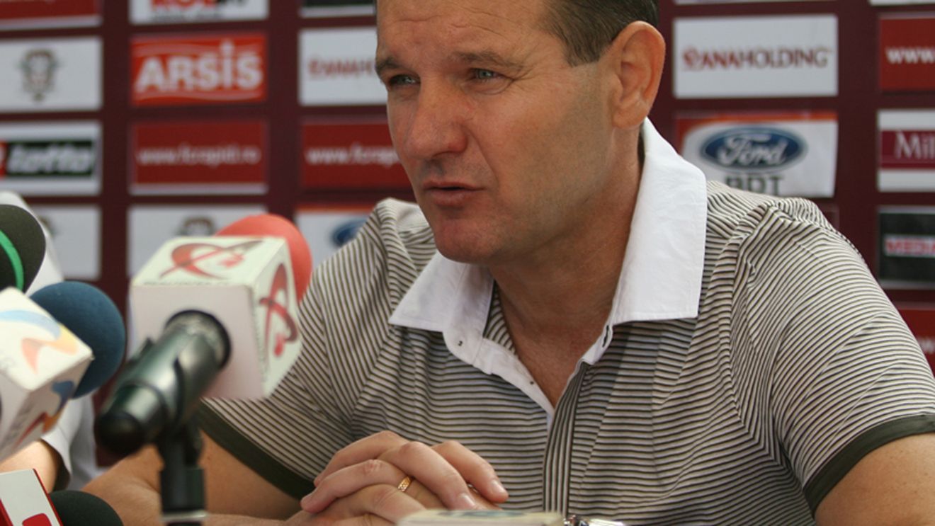 Zotta răsuflă ușurat: "Mă bucur că Deaconu nu ne arbitrează cu Steaua"