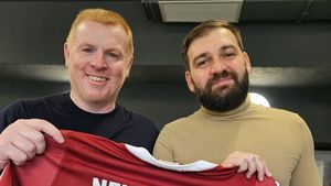 Un antrenor român îl desființează pe Neil Lennon: „Nu că e greu, e imposibil!”