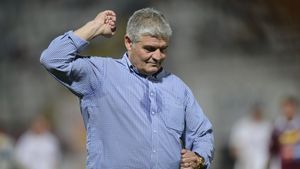 Ando a turbat după ce a pierdut meciul de la 2-0:** "Ne-am bătut singuri, am pierdut pe prostia noastră" De ce nu a mai ajuns Mutu la CFR: