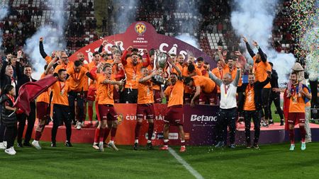 CFR Cluj a dat două lovituri spectaculoase. Legendele Superligii au semnat cu echipa lui Dan Petrescu: „În Gruia, cel puțin până în 2026”