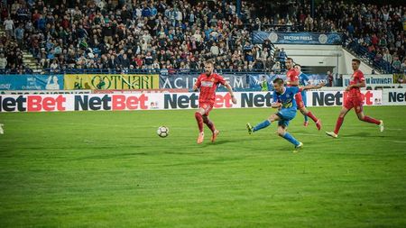 Andrei Cristea, ca vinul vechi! EXCLUSIV | La șase goluri de "sută" în Liga 1, atacantul are vorbele la el: "Dacă făceam preluare, mă bloca Bălgrădean. Eu nu am dat gol pentru Talpan!" Mesajul transmis lui Dan Petrescu