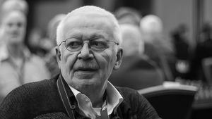 A murit Mihai Șubă, românul care a fost spaima rușilor Kasparov și Karpov