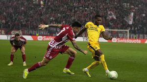 Scandal monstru la echipă înainte de FCSB – Maccabi Tel-Aviv! Africanul a forțat transferul la formația din Grecia și fanii au pornit războiul împotriva lui