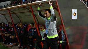 L-a bătut pe Gigi Becali și a intrat în direct la TV pentru a-i transmite un mesaj tranșant: „Dacă nu-l dă afară pe Charalambous, trăiește într-o realitate paralelă”