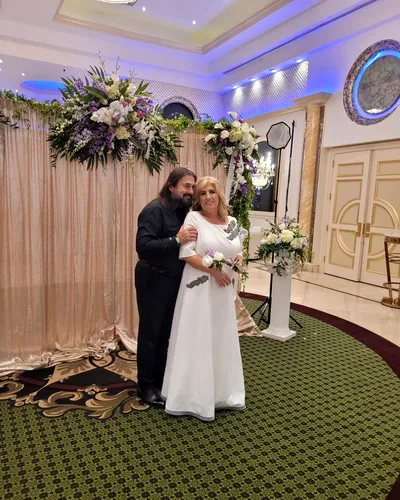 Gheorghe Gheorghiu și Gabriela Băncescu s-au căsătorit în New York. Primele imagini de la eveniment