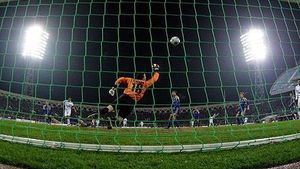 Becali dă o nouă palmă Rapidului:** giuleștenii, trimiși la retrogradare :)