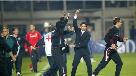 Răzvan Lucescu a explicat gestul celebru făcut la meciul Rapid - Feyenoord: ”Copos m-a întrebat dacă era și pentru el. I-am zis că da!” Cel mai dificil moment avut la clubul din Giulești