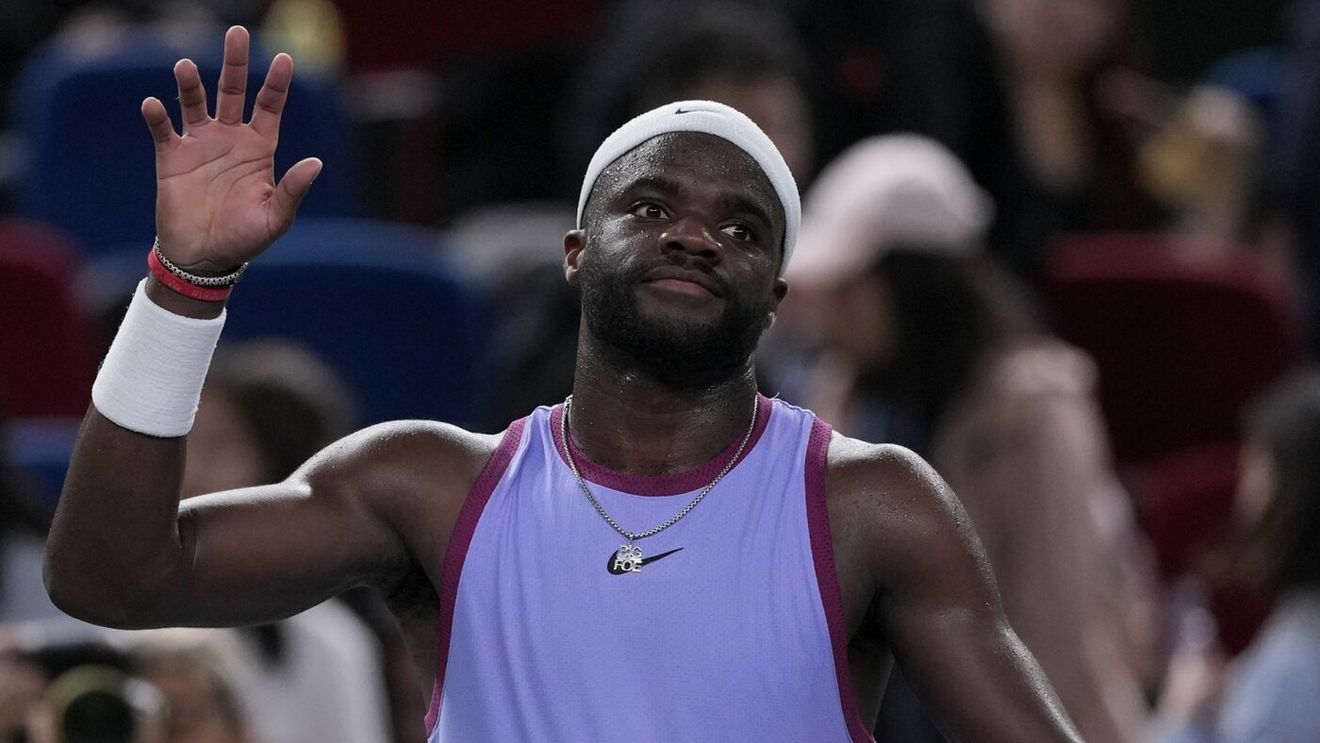 L-a înjurat pe arbitru în cel mai șocant moment al anului în tenis și riscă o suspendare record! Ce a postat Frances Tiafoe pe Instagram, despre cuvintele triviale pe care le-a țipat spre oficial la Shanghai Masters