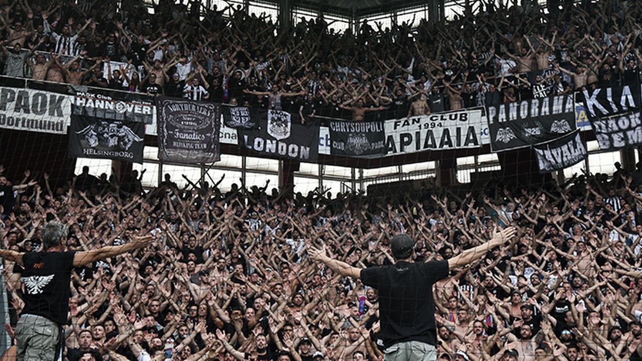 EXCLUSIV | Atât de răi sunt fanii lui PAOK! Un jucător român a trecut prin momente incredibile: "Pentru mine era un șoc electric". L-au amenințat că îl trimit în România. "Au venit doi mai solizi la mine"
