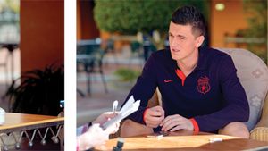 Bi-inteviu cu fundașii centrali ai Stelei. **Chiricheș și Gardoș, "dezbrăcați" de secrete: față în față cu aceleași întrebări, care exclud "SPORTUL REGE"