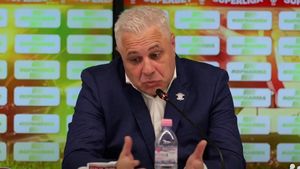 Cine va face transferurile la Rapid București. Primul război pentru putere, pierdut de Marius Șumudică: nu se va ocupa de zona de mercato! „Nu a cerut îndepărtarea mea! Eu și conducerea vom răspunde de achiziții”. EXCLUSIV