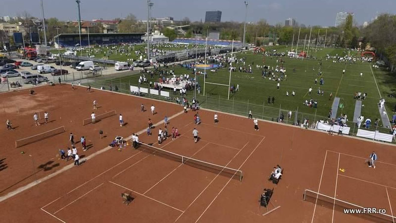 Sportul în „Săptămâna altfel". Ministrul Gabi Szabo a dat tonul pe stadionul „Arcul de Triumf". Petrache, Belodedici și Doroftei au intrat în cursă