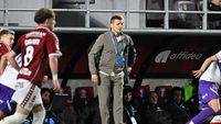 Ce nu s-a văzut la TV! Costel Gâlcă a făcut o criză de nervi fără precedent împotriva fotbaliştilor lui Şucu în Rapid – FC Argeş