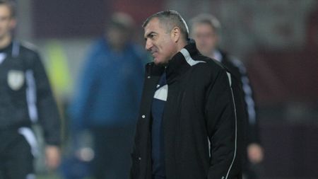 Grigoraș: "Orice jucător cu 2-3 kilograme în plus va juca la echipa a doua!"