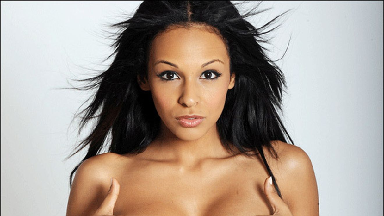 FOTO** Peter Crouch și-a înșelat logodnica cu o prostituată!