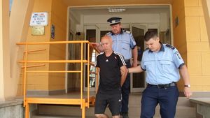 FOTO** Un fost antrenor de juniori al Timișoarei, reținut pentru furt! A spart o locuință