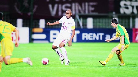 Marcos Antonio a revenit în România,** Răzvan îl așteaptă pentru al doilea cantonament! 12 rapidiști menajați pentru finala cu Metalist